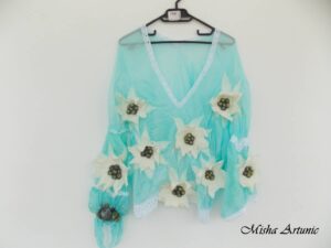 Misha Artunic Poze 02