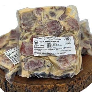 Jambon Mangalita in untura 1.300 kg