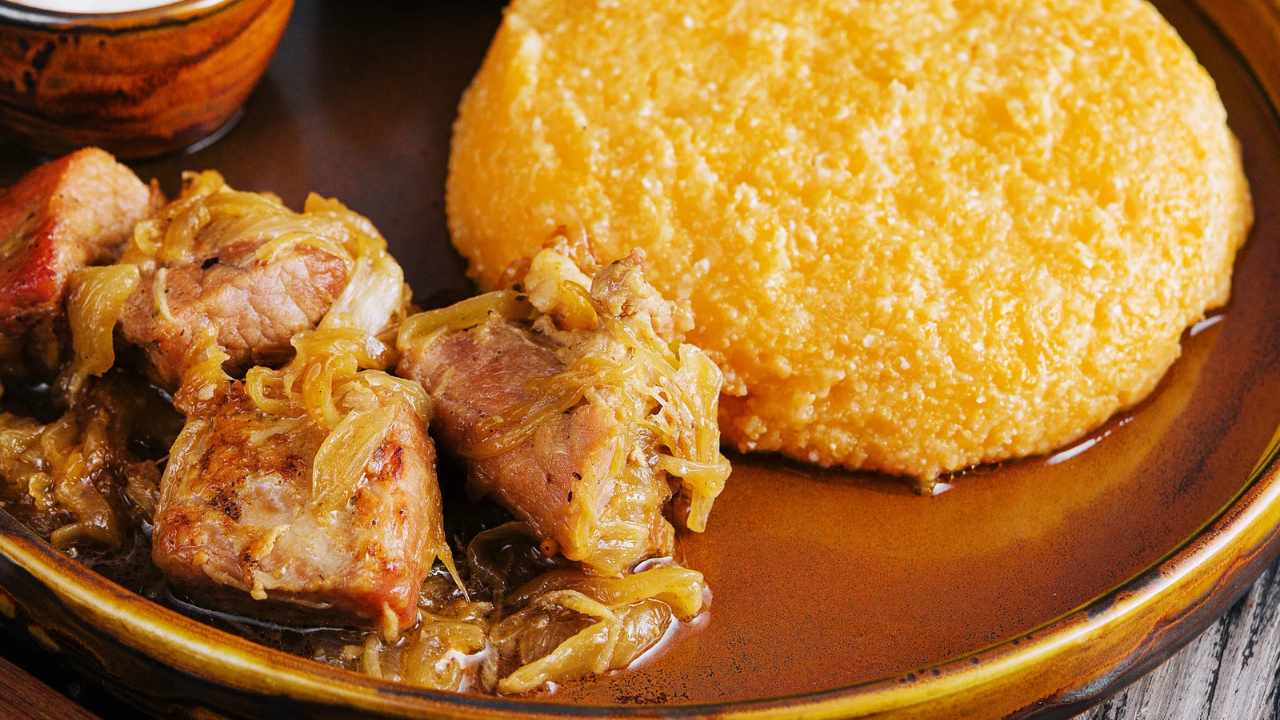 Ce produse tradiționale din vestita Bucovină din Suceava și Iași trebuie să ai de sărbători în casă