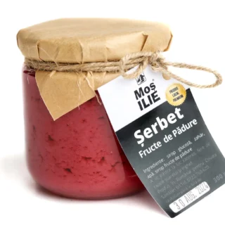 Șerbet de fructe de pădure Moș Ilie este un deliciu natural, preparat din cele mai fine fructe de pădure. Acest desert