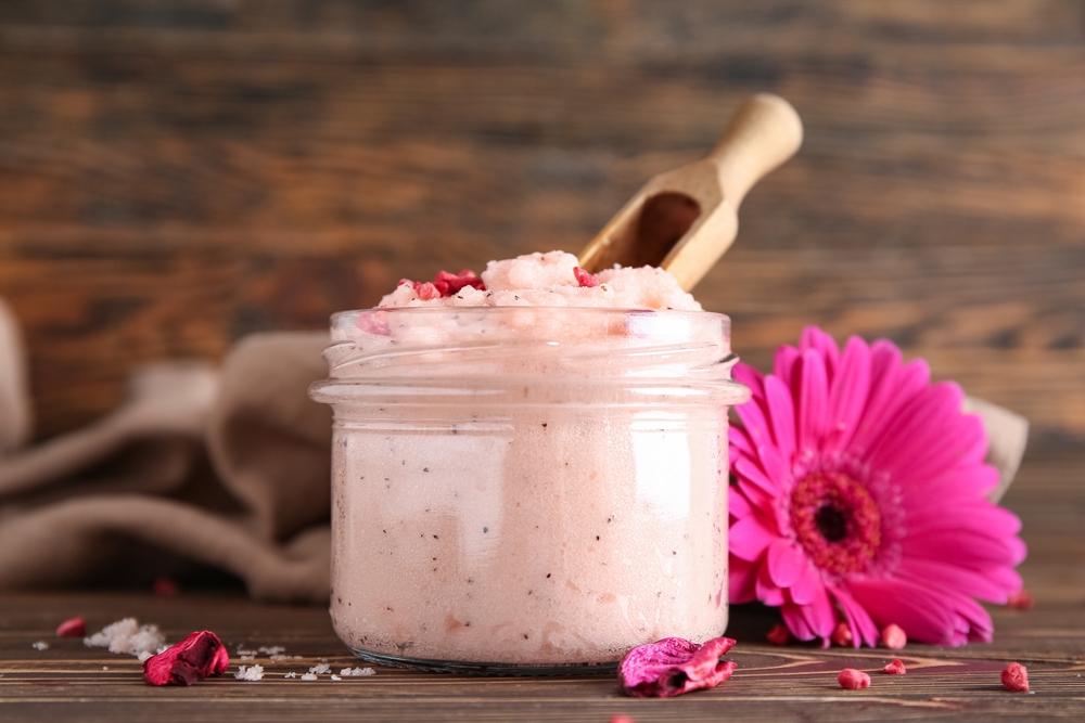 ce este exoflierea pielii -totul despre exfoliantii cosmetici