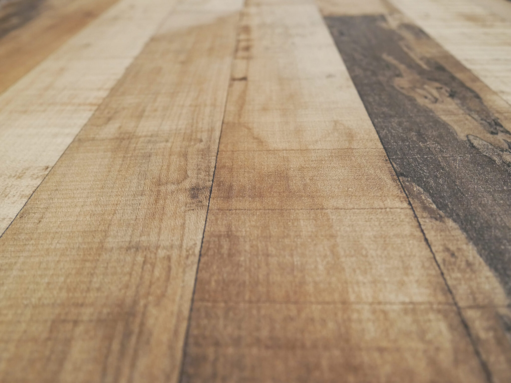 de ce sa alegi parchet laminat fabricat in romania